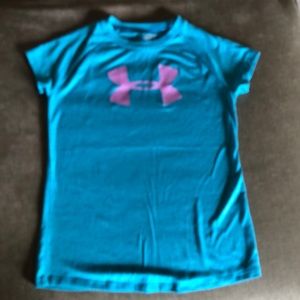 Girls Sz Medium Under Armour blue short sleeve top